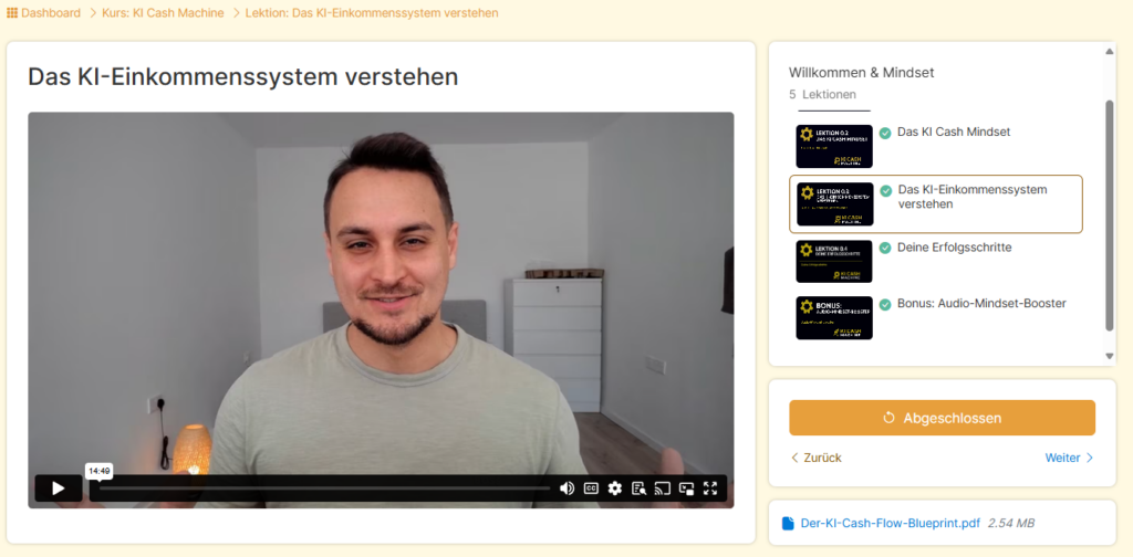Einblick in die KI Cash Machine von Florian Schäfer